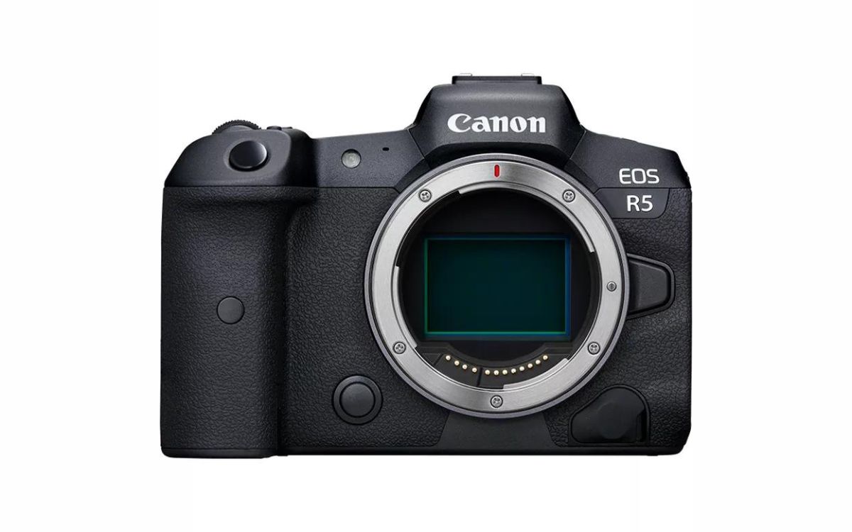 Canon EOS R5 mirrorless camera for creators